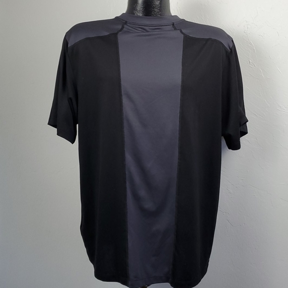 The North Face men t-shirt v-neck short sleeve size XL - Picture 3 of 7